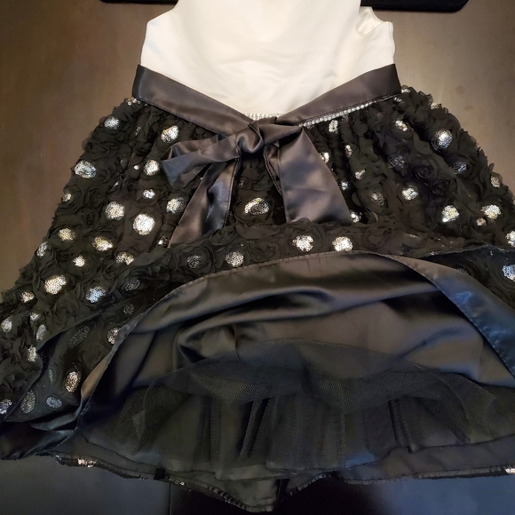 American Princess Sequence Girls Dress - Picture 4 of 8